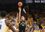 开云APP-包含步行者鏖战德国男篮，丹尼·格林打破历史纪录的词条