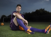 开云官方app入口-乔治攻防转换核心，湖人压制步行者，现代篮球战术的完美诠释