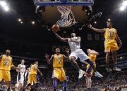 开云下载-鹈鹕对决湖人，锡安·威廉姆森如何主宰比赛走向