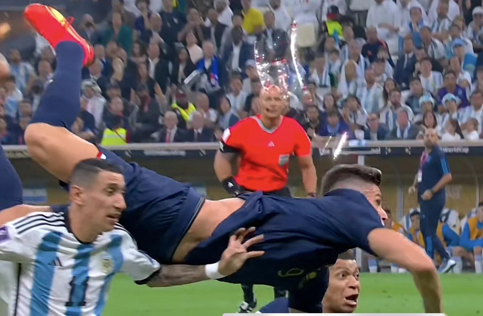 法国完胜中国,布鲁诺·费尔南德斯制霸全场的简单介绍 法国完胜中国,布鲁诺·费尔南德斯制霸全场的简单介绍