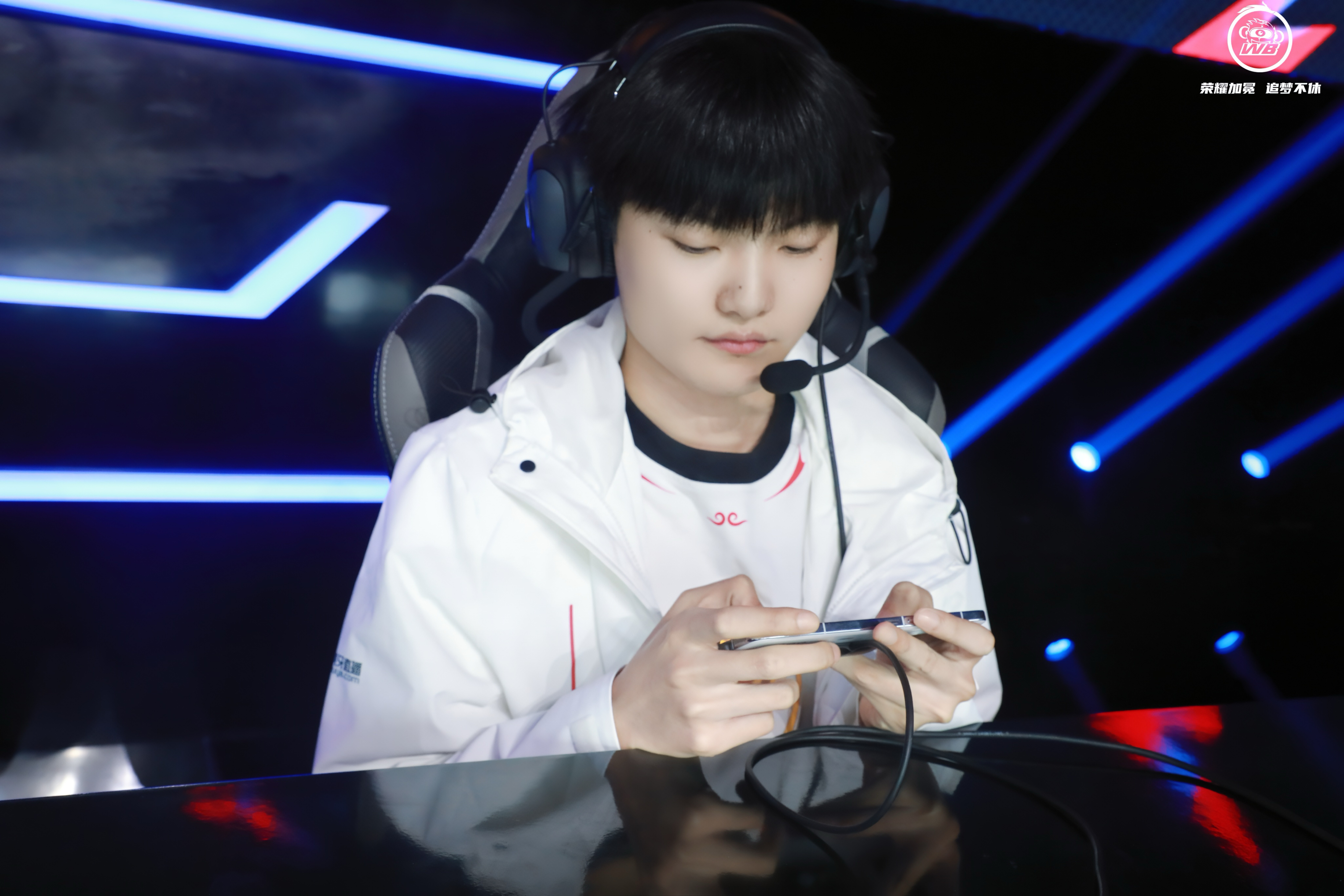 WBG横扫PSG，Tarzan一己之力扛起全队