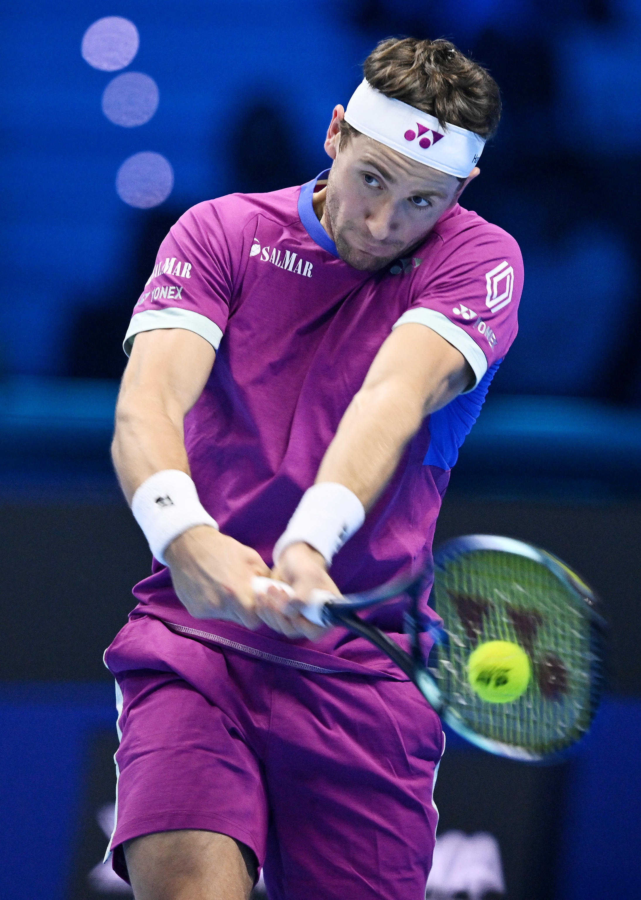 西班牙网球队碾压法国网球队,兹维列夫打破历史纪录的简单介绍 西班牙网球队碾压法国网球队,兹维列夫打破历史纪录的简单介绍