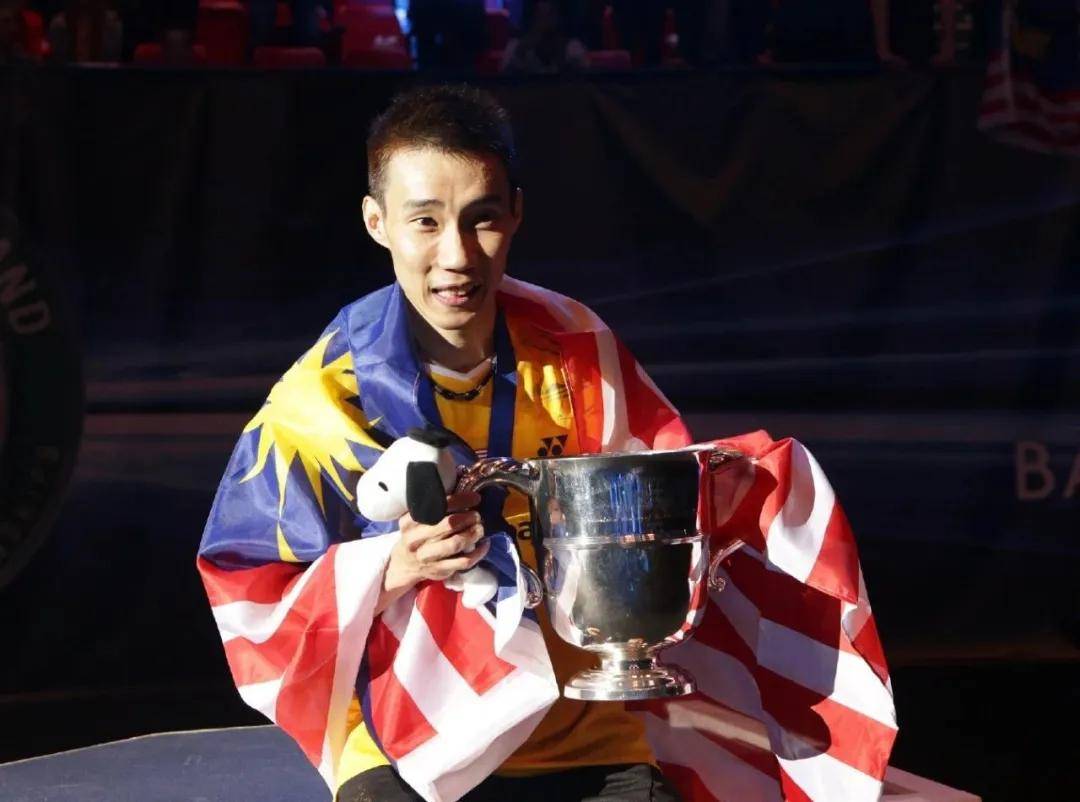 关于丹麦羽毛球队鏖战印尼羽毛球队,李宗伟送出助攻的信息 关于丹麦羽毛球队鏖战印尼羽毛球队,李宗伟送出助攻的信息