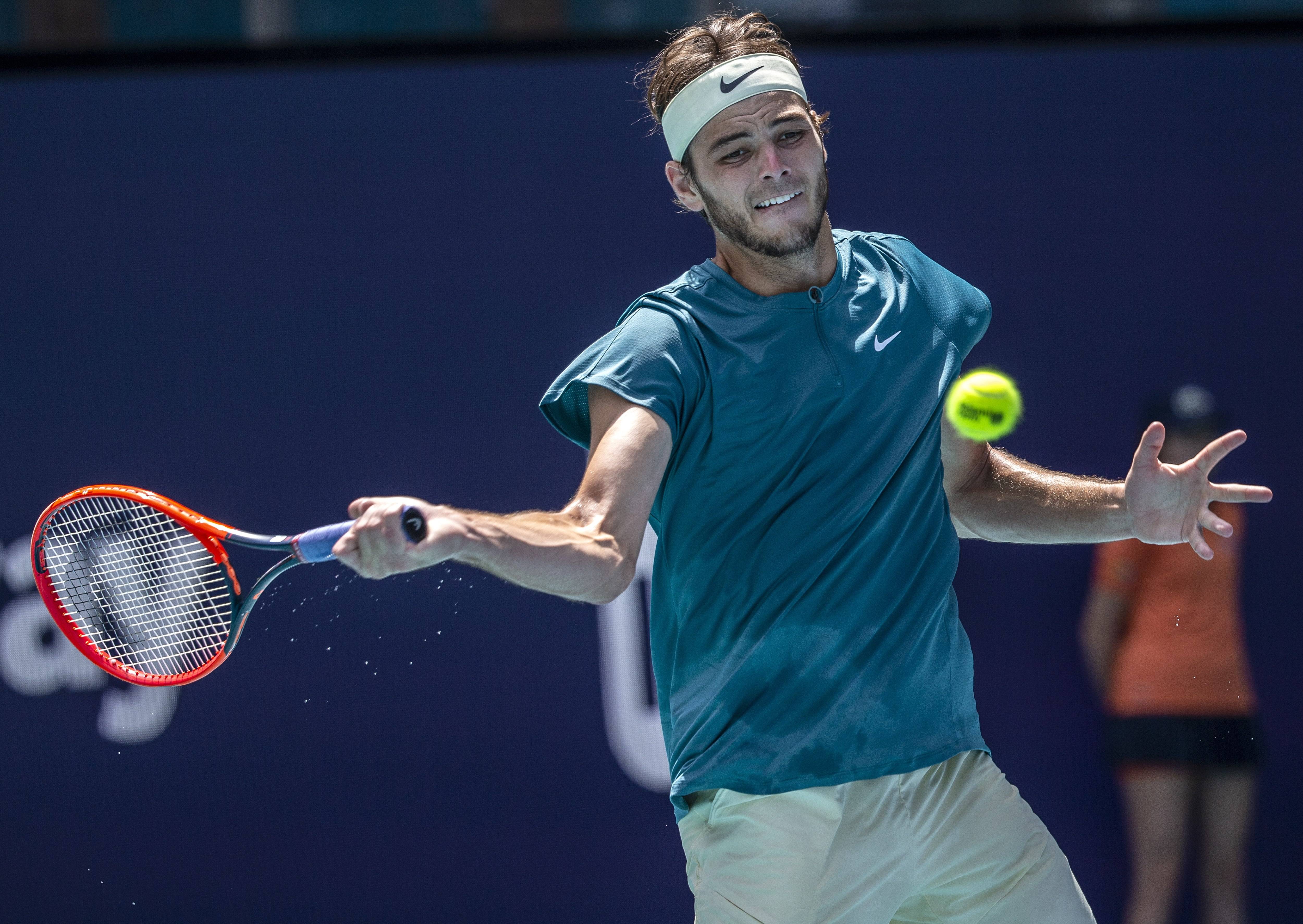 欧洲网球队横扫英国网球队,德约科维奇关键制胜的简单介绍 欧洲网球队横扫英国网球队,德约科维奇关键制胜的简单介绍