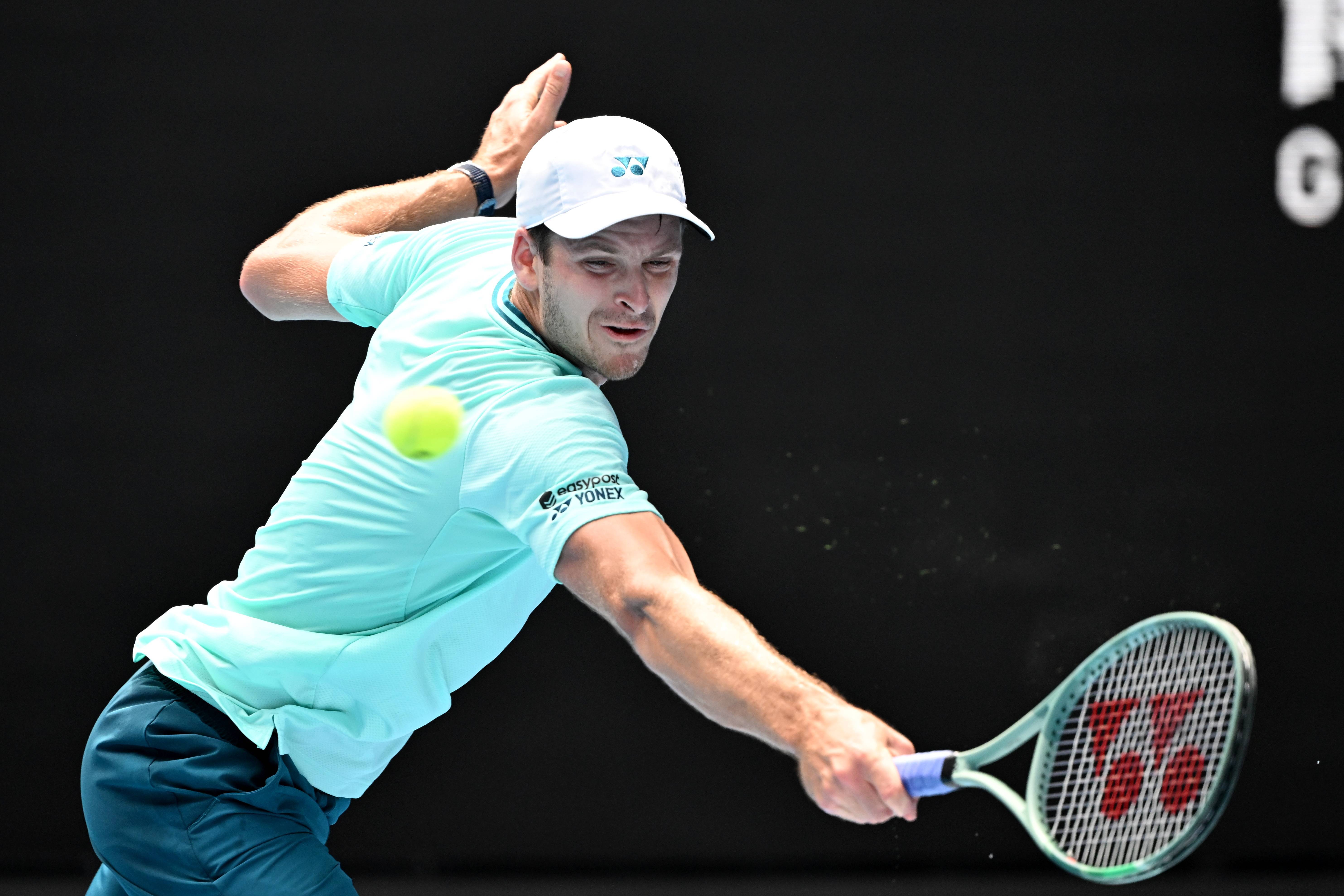 包含英国网球队鏖战美国网球队,梅德韦杰夫制霸全场的词条 包含英国网球队鏖战美国网球队,梅德韦杰夫制霸全场的词条