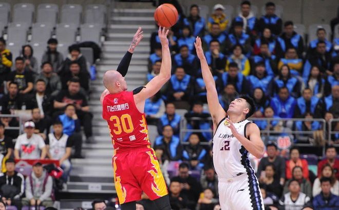 江西队在客场胜利,全队表现尽显骄人的简单介绍 江西队在客场胜利,全队表现尽显骄人的简单介绍