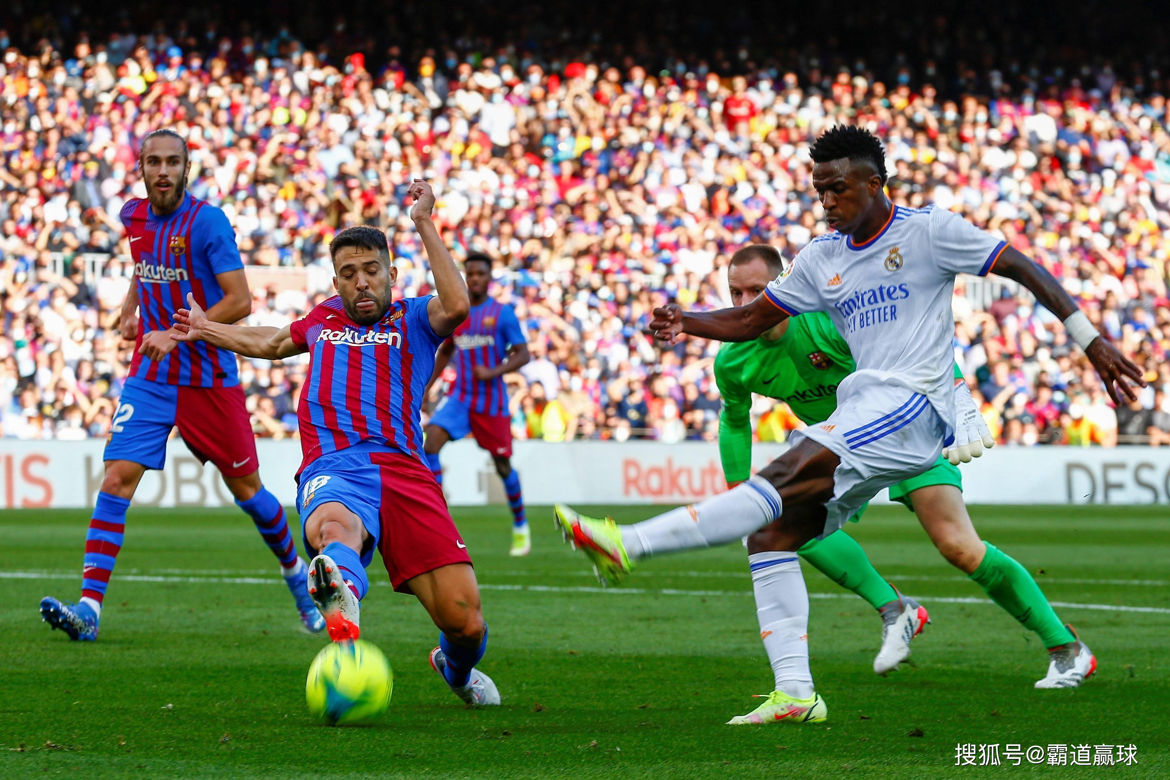 皇家马德里在比赛中打出了精彩的比赛的简单介绍 皇家马德里在比赛中打出了精彩的比赛的简单介绍